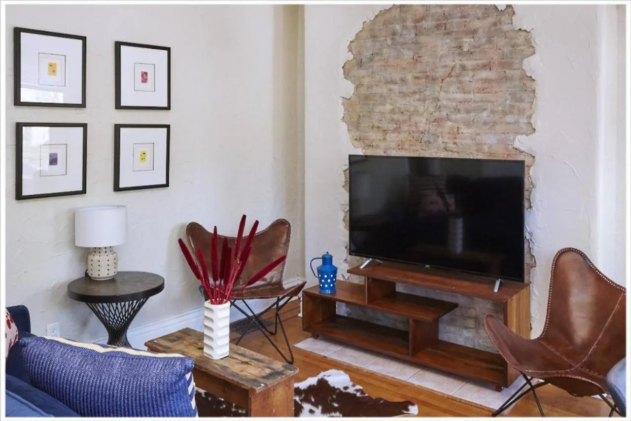 Heart Of Highlands 3Br Loft Bed & Breakfast Louisville