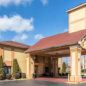 Quality & East Hotel Memphis